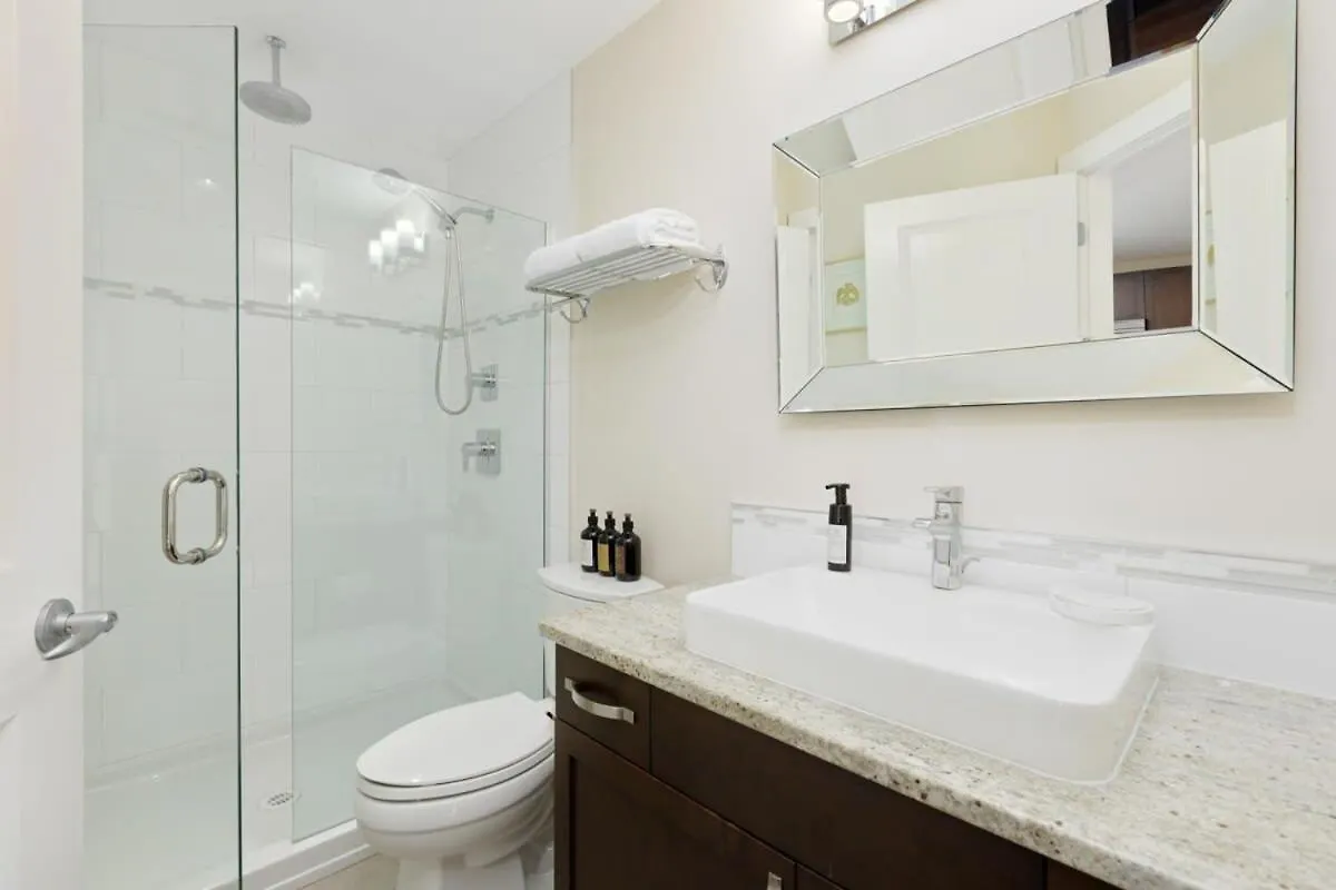 Spacious 2 Bedroom In Nanaimo With An Amazing View Holiday home