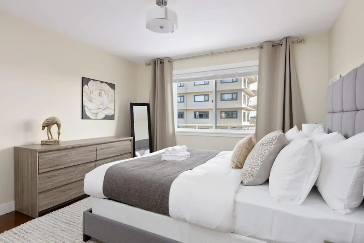Holiday home Spacious 2 Bedroom In Nanaimo With An Amazing View